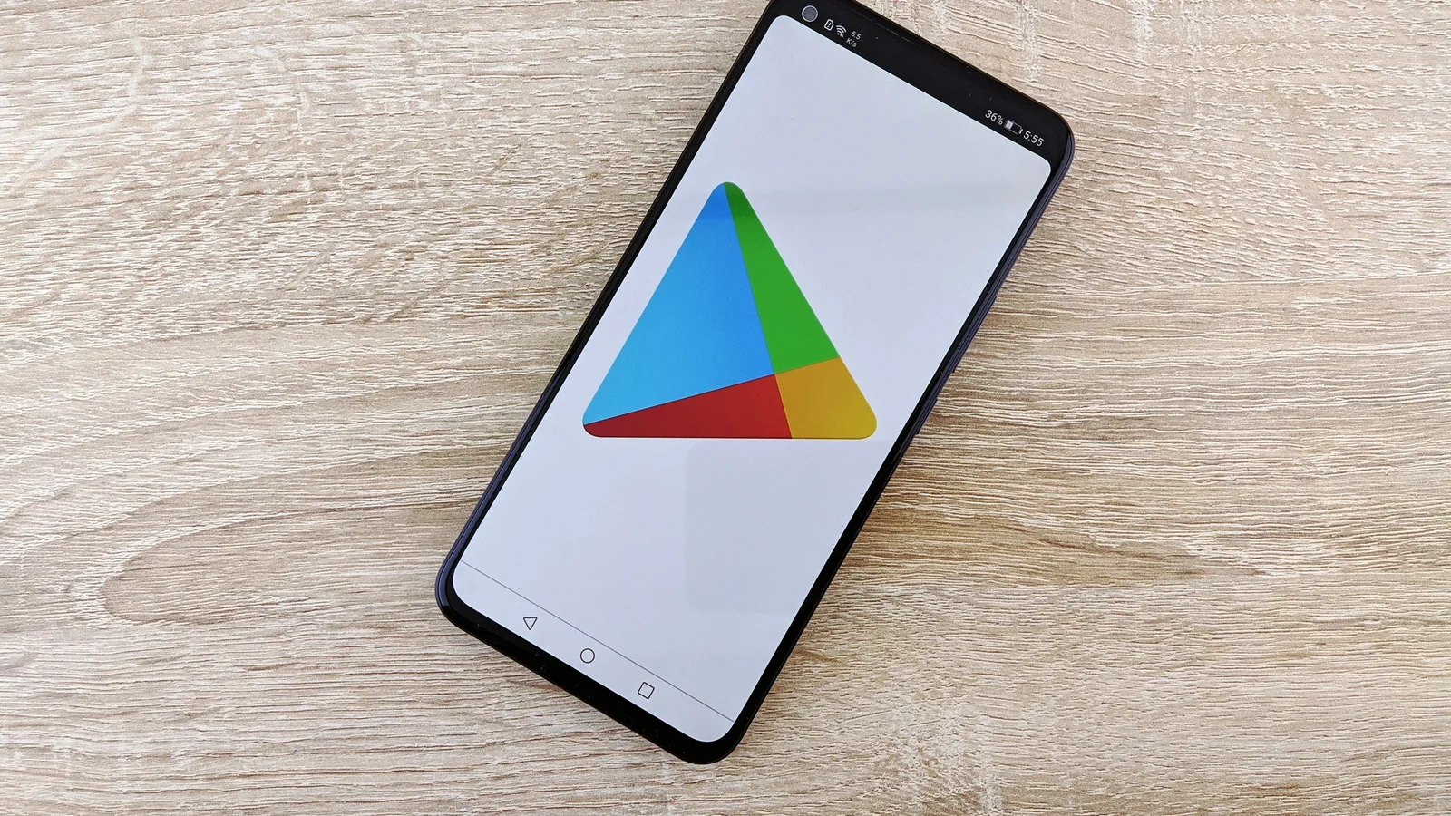 Bir telefon ekranında yakın çekim App Store uygulama ikonu